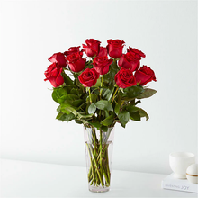 Load image into Gallery viewer, Eighteen Roses Valentine&#39;s Day
