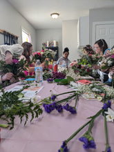 Load image into Gallery viewer, Beer &amp; Blooms Floral Workshop 03/09/2025 (Blue Mountain Barrel House)
